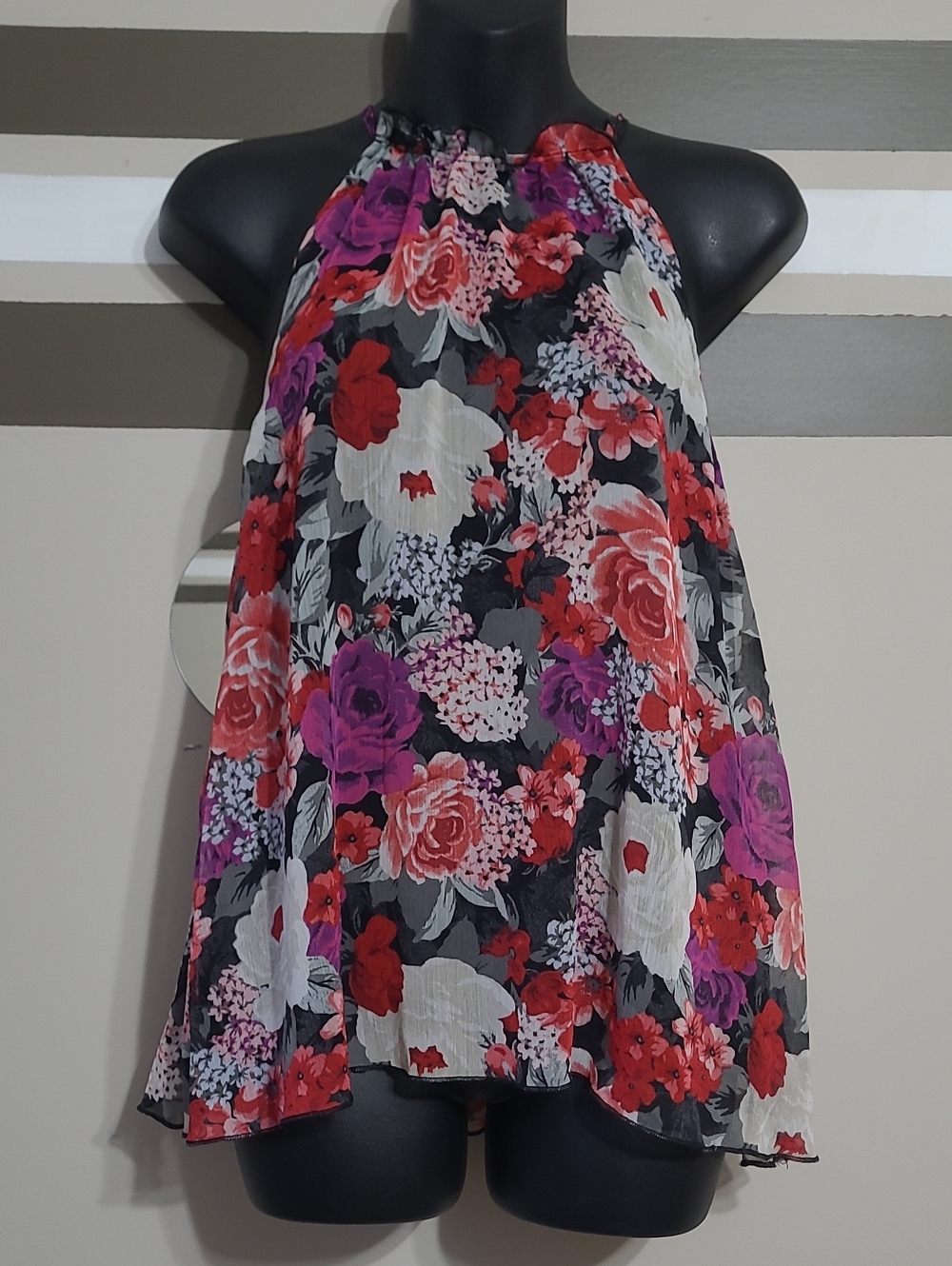 Dynamite Black/Red/Purple/White Sheer Floral Halter Sleeveless Blouse Sz Sm